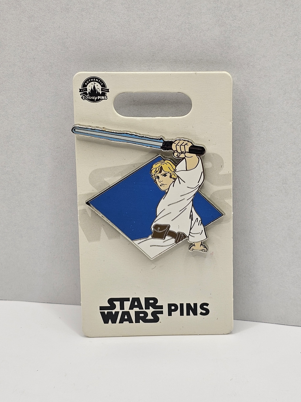 Disney Parks Star Wars Luke Skywalker Lightsaber Pin, NEW